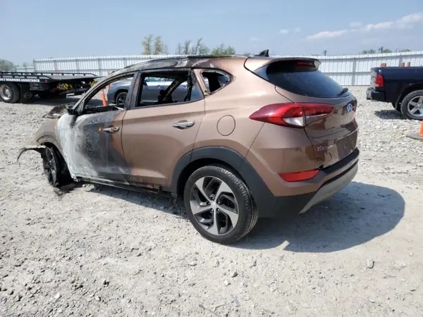 KM8J3CA21HU393133 2017 HYUNDAI TUCSON - Image 2