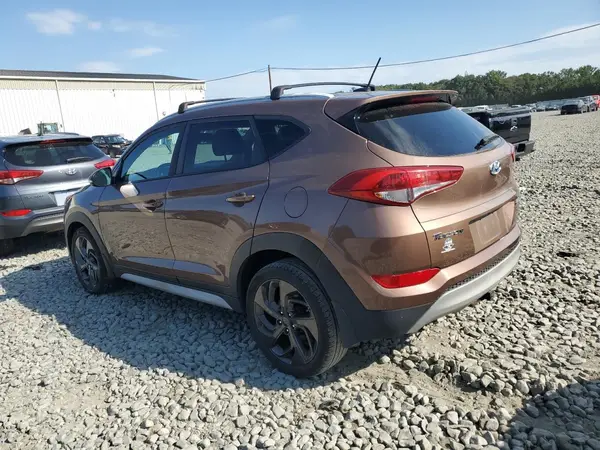 KM8J3CA21HU417110 2017 HYUNDAI TUCSON - Image 2