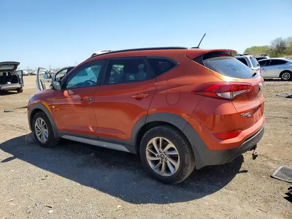 KM8J3CA21HU420301 2017 HYUNDAI TUCSON - Image 2