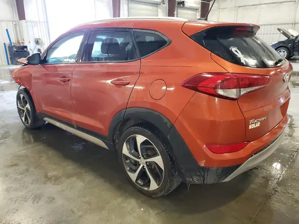KM8J3CA21HU424638 2017 HYUNDAI TUCSON - Image 2