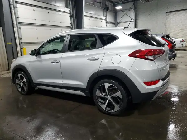 KM8J3CA21HU425269 2017 HYUNDAI TUCSON - Image 2