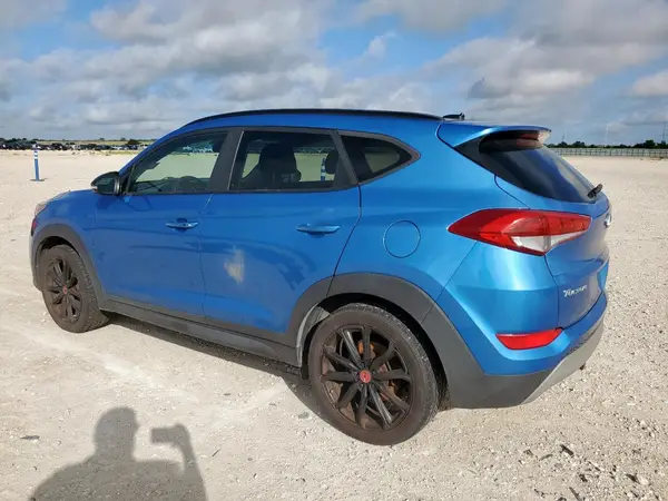 KM8J3CA21HU464105 2017 HYUNDAI TUCSON - Image 2