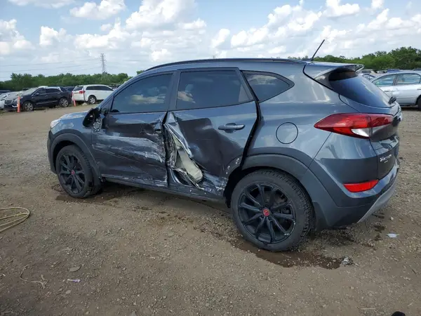 KM8J3CA21HU492518 2017 HYUNDAI TUCSON - Image 2