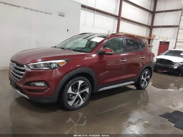 KM8J3CA21HU498464 2017 HYUNDAI TUCSON - Image 2