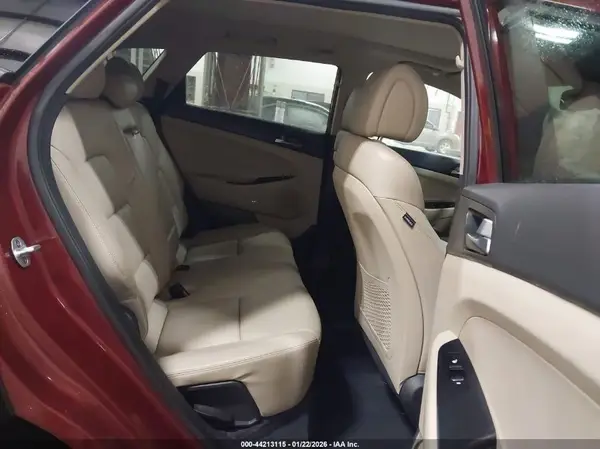 KM8J3CA21HU498464 2017 HYUNDAI TUCSON - Image 8