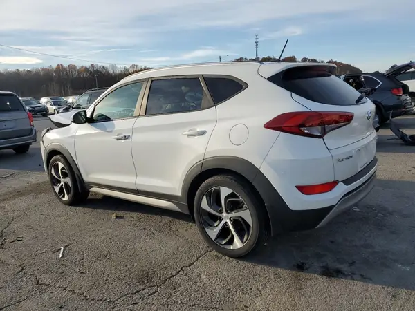 KM8J3CA21HU532032 2017 HYUNDAI TUCSON - Image 2