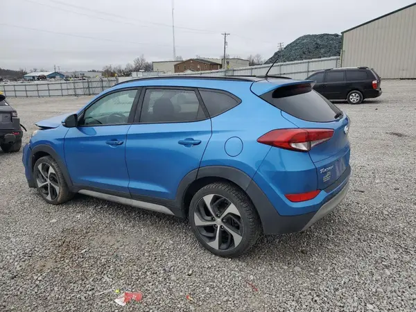 KM8J3CA21HU548330 2017 HYUNDAI TUCSON - Image 2