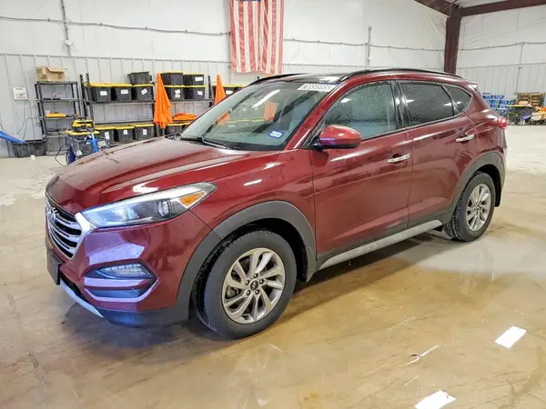 KM8J3CA21JU626143 2018 HYUNDAI TUCSON - Image 1