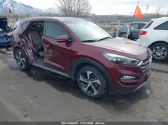 KM8J3CA21JU634601 2018 HYUNDAI TUCSON