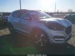 KM8J3CA21JU676704 2018 HYUNDAI TUCSON