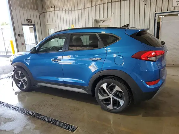 KM8J3CA21JU790802 2018 HYUNDAI TUCSON - Image 2