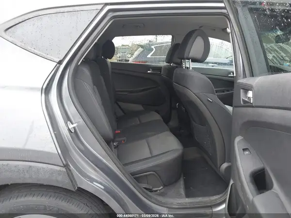 KM8J3CA22GU028572 2016 HYUNDAI TUCSON - Image 8