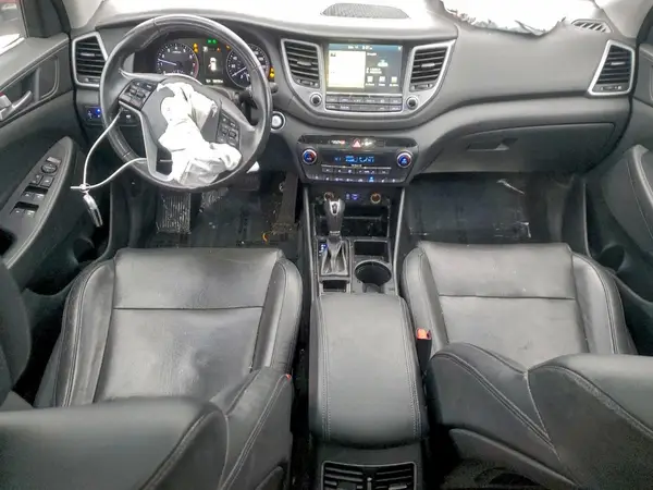 KM8J3CA22GU032069 2016 HYUNDAI TUCSON - Image 8