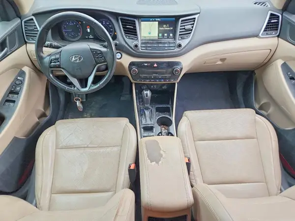 KM8J3CA22GU041905 2016 HYUNDAI TUCSON - Image 8