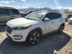 KM8J3CA22GU042679 2016 HYUNDAI TUCSON