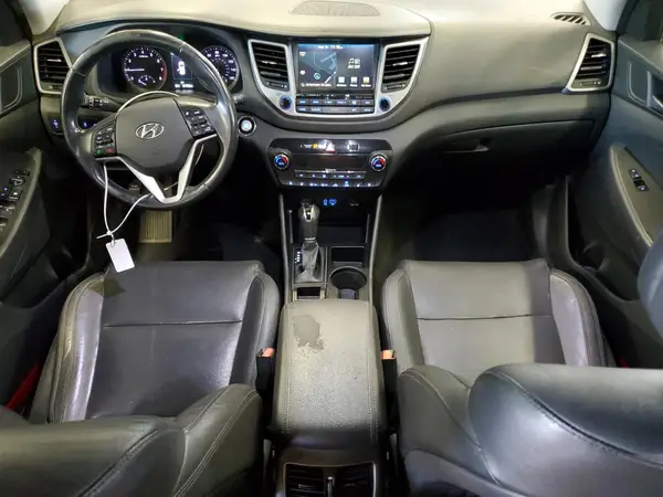 KM8J3CA22GU106901 2016 HYUNDAI TUCSON - Image 8