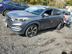 KM8J3CA22GU113427 2016 HYUNDAI TUCSON