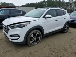 KM8J3CA22GU116599 2016 HYUNDAI TUCSON
