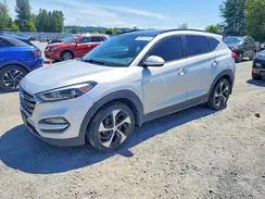 KM8J3CA22GU118899 2016 HYUNDAI TUCSON