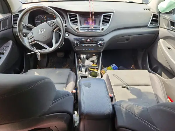 KM8J3CA22GU129434 2016 HYUNDAI TUCSON - Image 8