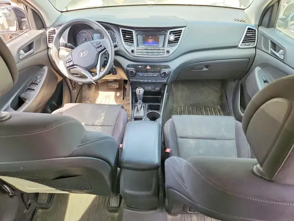 KM8J3CA22GU142779 2016 HYUNDAI TUCSON - Image 8