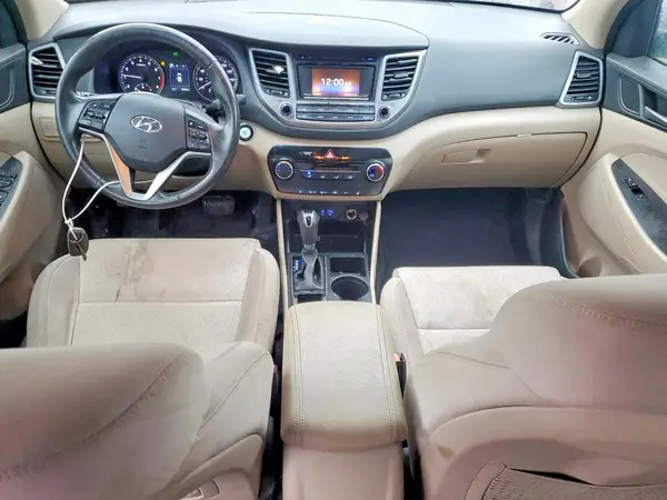 KM8J3CA22GU159842 2016 HYUNDAI TUCSON - Image 8