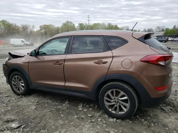 KM8J3CA22GU159923 2016 HYUNDAI TUCSON - Image 2