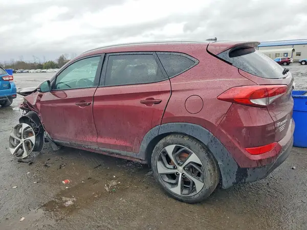 KM8J3CA22GU180819 2016 HYUNDAI TUCSON - Image 2