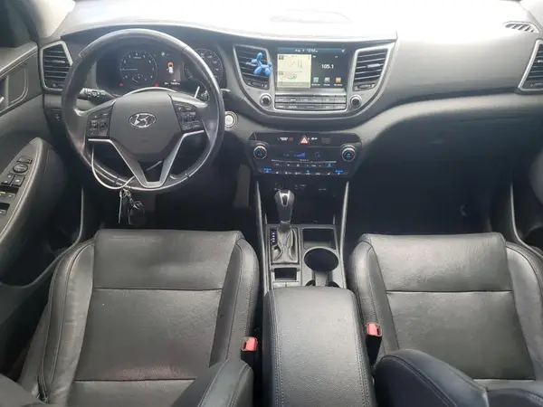 KM8J3CA22GU197300 2016 HYUNDAI TUCSON - Image 8