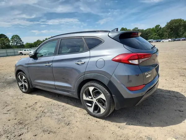KM8J3CA22GU201104 2016 HYUNDAI TUCSON - Image 2