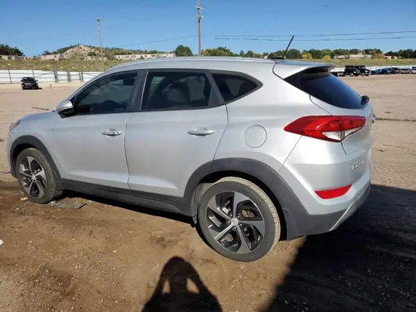 KM8J3CA22GU204990 2016 HYUNDAI TUCSON - Image 2