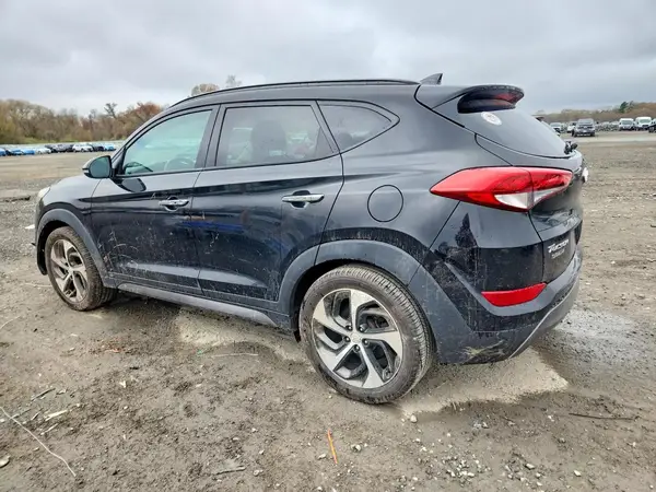 KM8J3CA22GU205167 2016 HYUNDAI TUCSON - Image 2