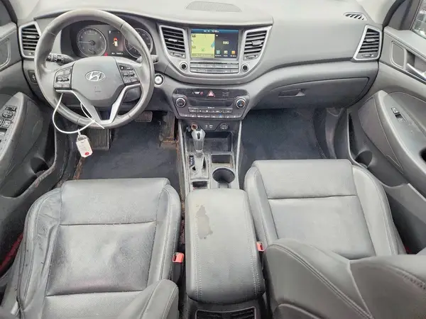 KM8J3CA22GU205167 2016 HYUNDAI TUCSON - Image 8
