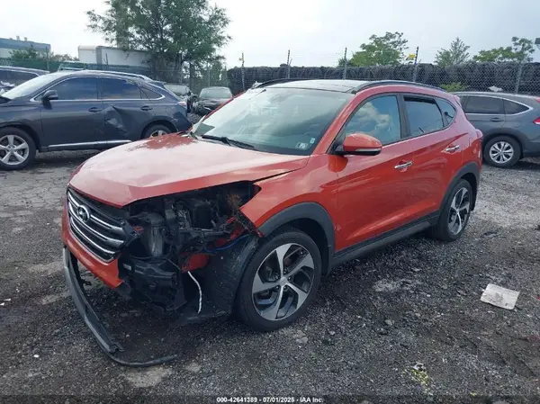 KM8J3CA22GU210837 2016 HYUNDAI TUCSON - Image 2