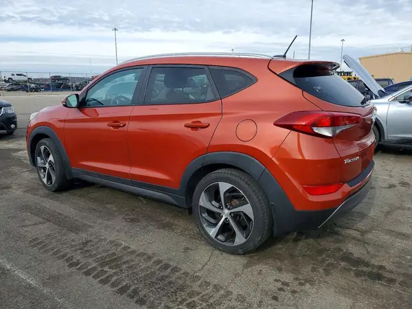 KM8J3CA22GU219828 2016 HYUNDAI TUCSON - Image 2