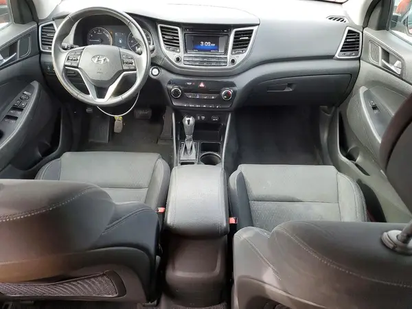 KM8J3CA22GU219828 2016 HYUNDAI TUCSON - Image 8