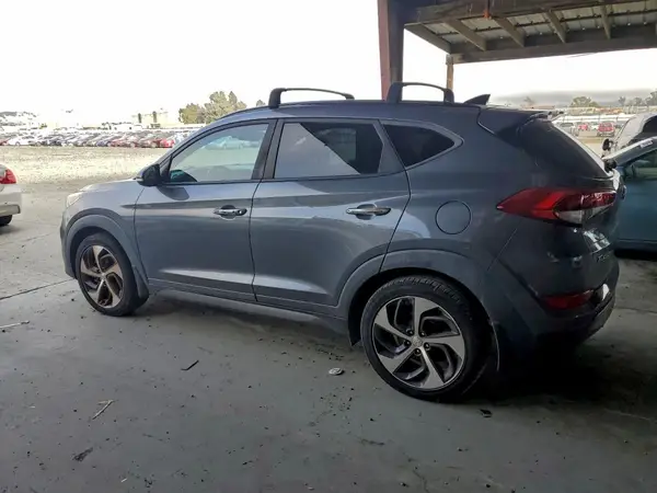KM8J3CA22GU220722 2016 HYUNDAI TUCSON - Image 2