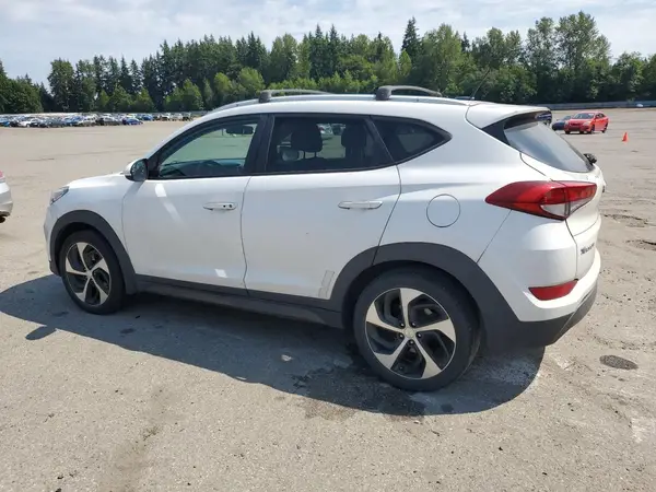 KM8J3CA22GU222079 2016 HYUNDAI TUCSON - Image 2