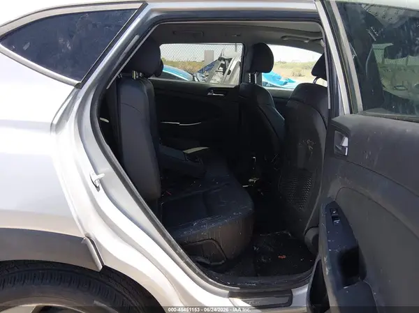 KM8J3CA22GU262338 2016 HYUNDAI TUCSON - Image 8