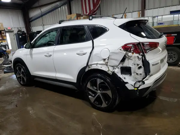 KM8J3CA22HU293512 2017 HYUNDAI TUCSON - Image 2