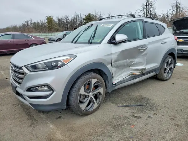 KM8J3CA22HU302547 2017 HYUNDAI TUCSON - Image 1