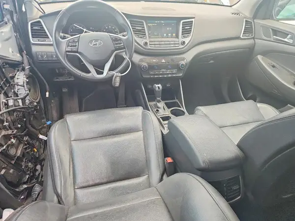 KM8J3CA22HU302547 2017 HYUNDAI TUCSON - Image 8