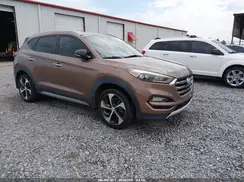 KM8J3CA22HU305660 2017 HYUNDAI TUCSON