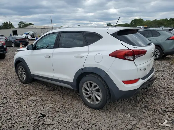 KM8J3CA22HU324533 2017 HYUNDAI TUCSON - Image 2