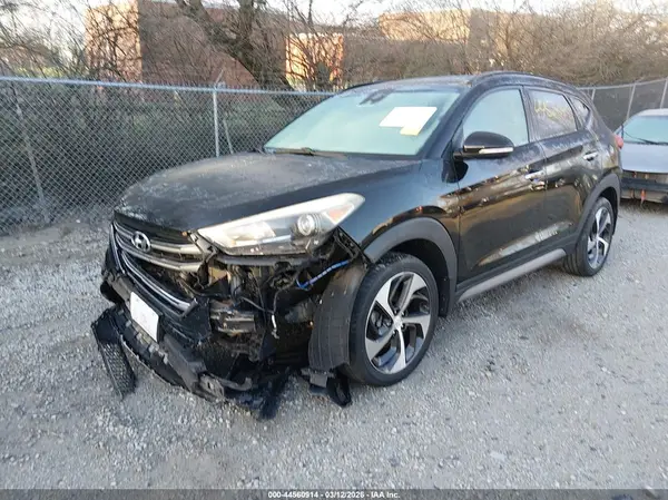 KM8J3CA22HU344216 2017 HYUNDAI TUCSON - Image 2