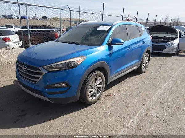 KM8J3CA22HU345141 2017 HYUNDAI TUCSON - Image 2