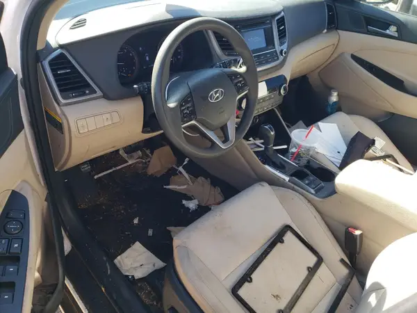 KM8J3CA22HU347052 2017 HYUNDAI TUCSON - Image 8
