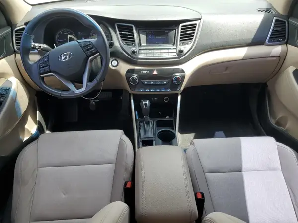 KM8J3CA22HU358553 2017 HYUNDAI TUCSON - Image 8