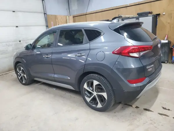 KM8J3CA22HU364840 2017 HYUNDAI TUCSON - Image 2