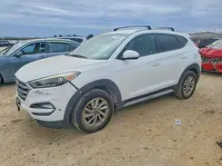 KM8J3CA22HU385526 2017 HYUNDAI TUCSON